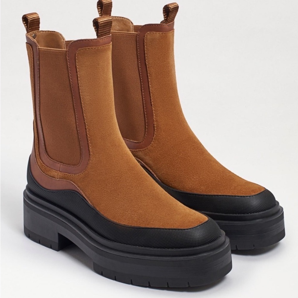 Sam Edelman Lulia Lug Sole Chelsea Boot Camel Suede